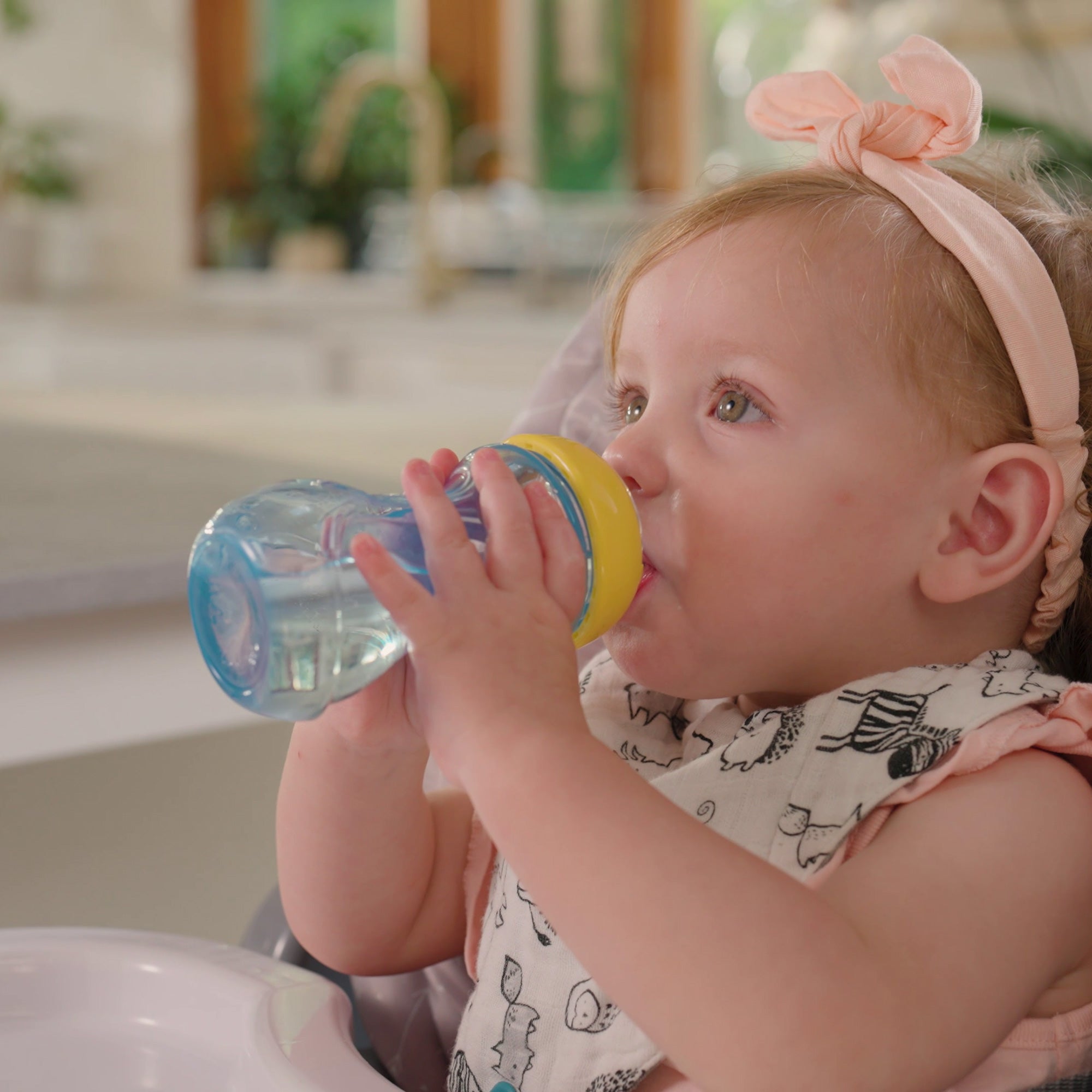 Mini Gripper Soft Spout Sippy Cup (2 Pack) (C6PJ)