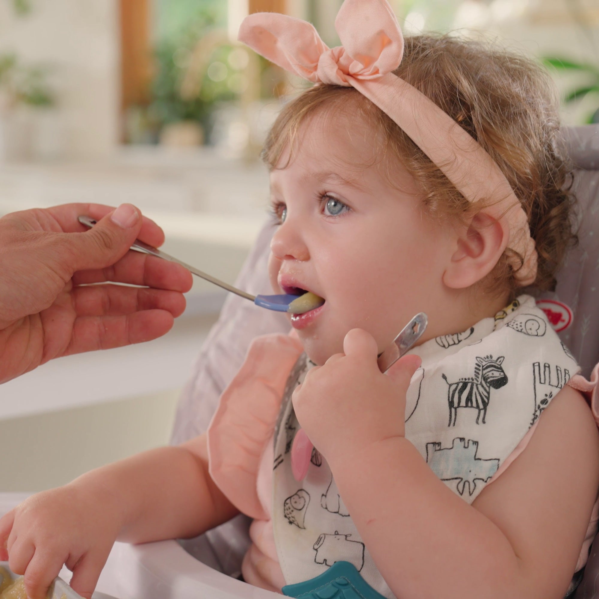2-in-1 Hot Safe Feeding Spoons (4 Pack) (RNC5)