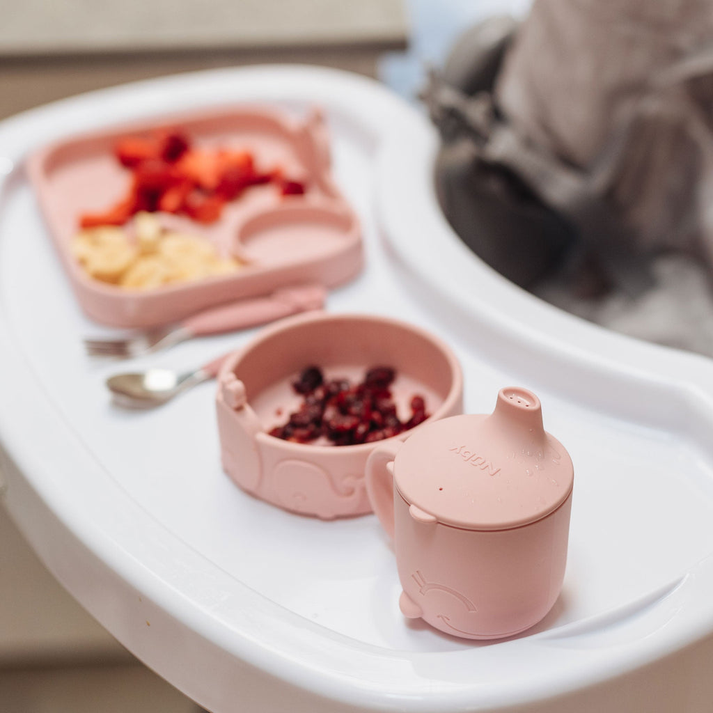 Animal Friends 6-Piece Dinnerware Set - Pink Whale (CU9F)