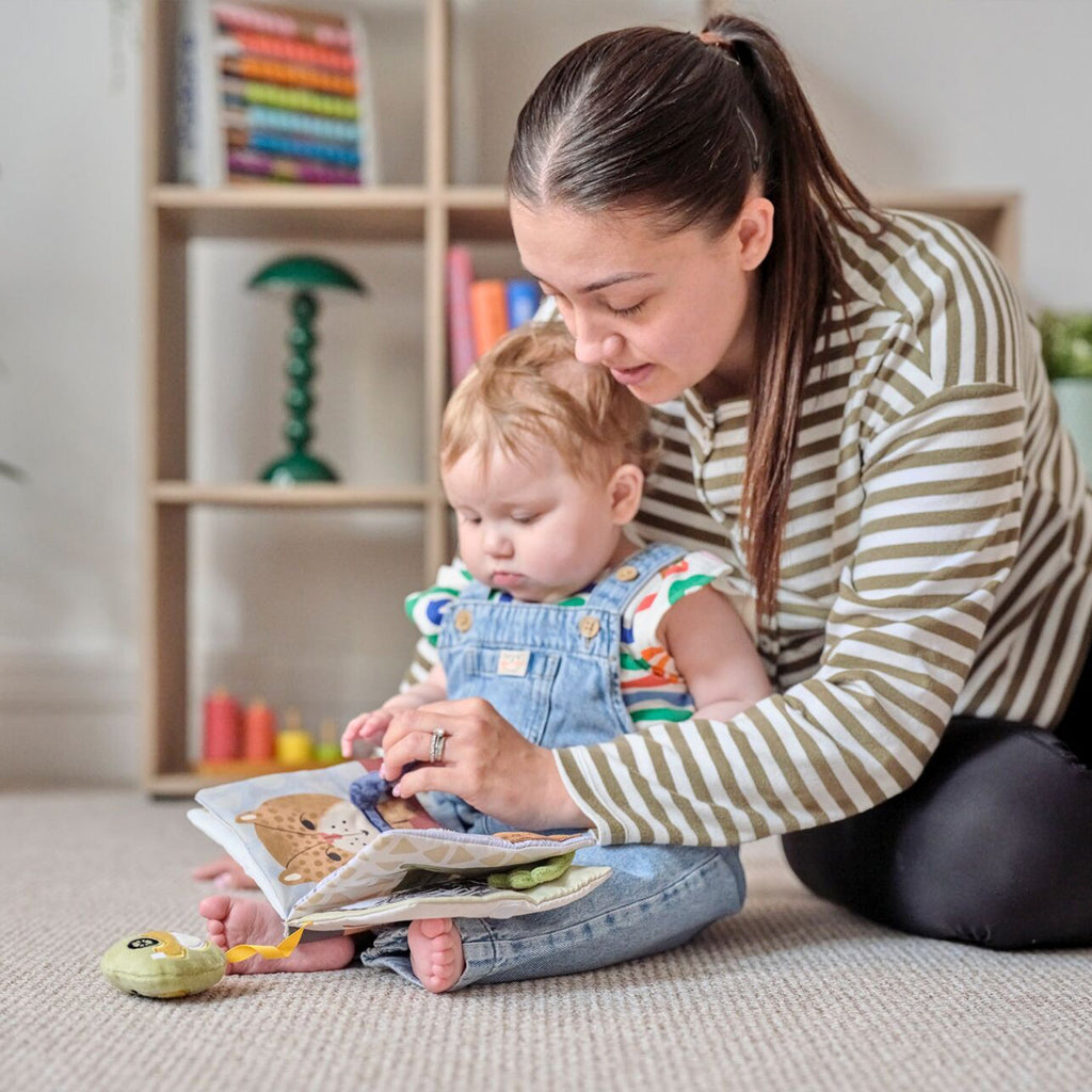 Baby Sensory Book | City Bus (DD1V)
