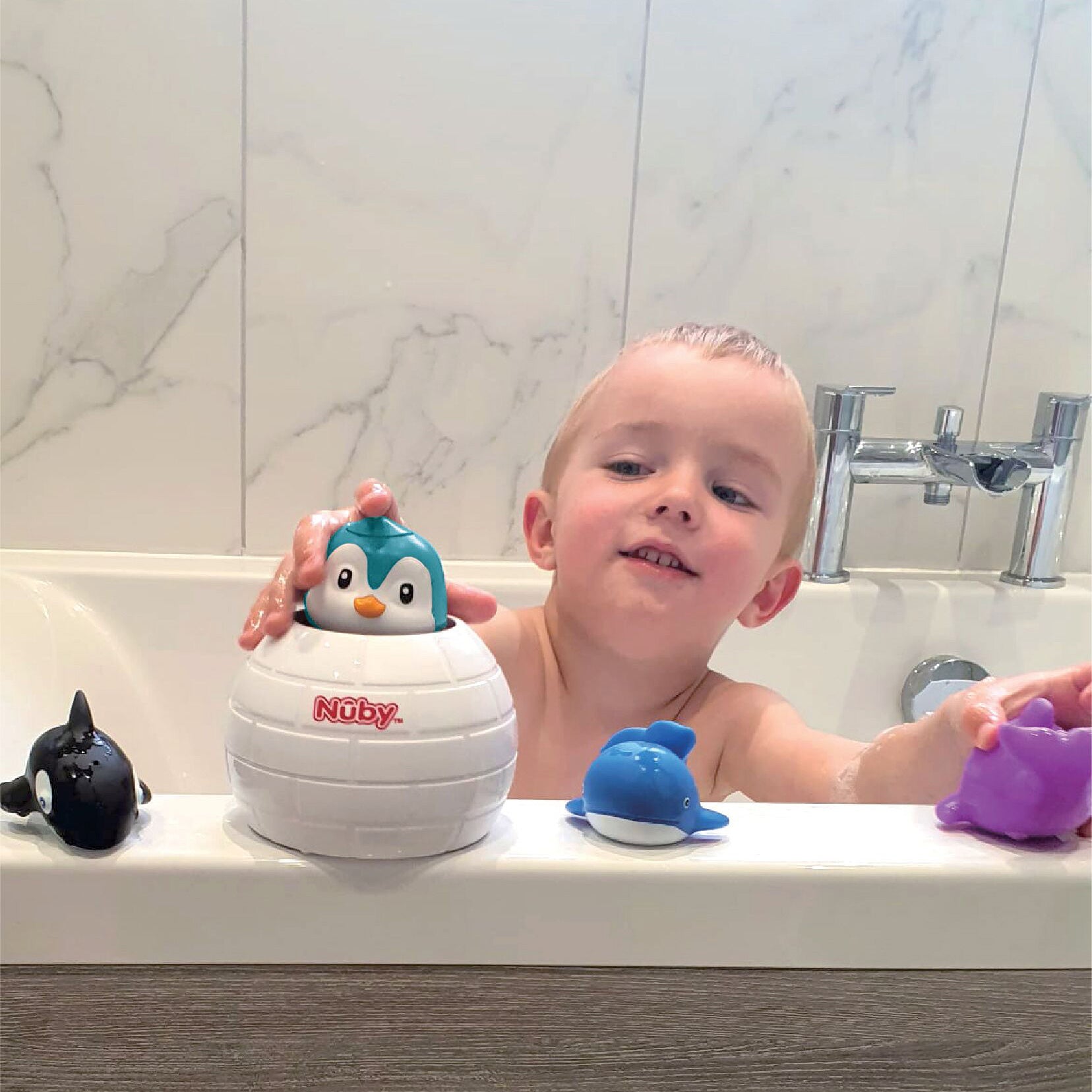 Penguin Pop-Up Bath Toy (ACEX)